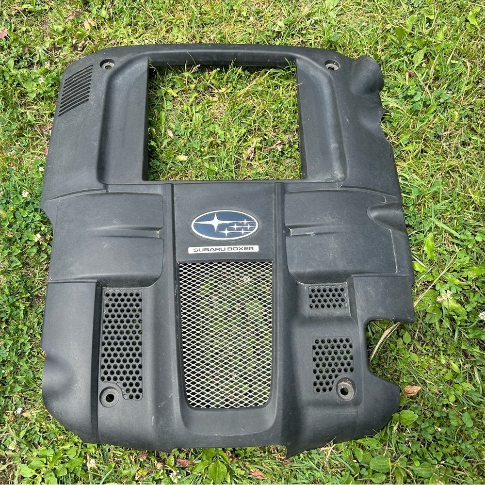 2005-2009 Subaru 2.5L Turbo Outback XT/Legacy GT EJ225 Engine Cover 14025AA30A